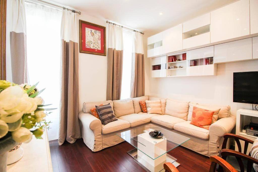 Grand Pour 4 Personnes/ Cours Lieutaud Appartement